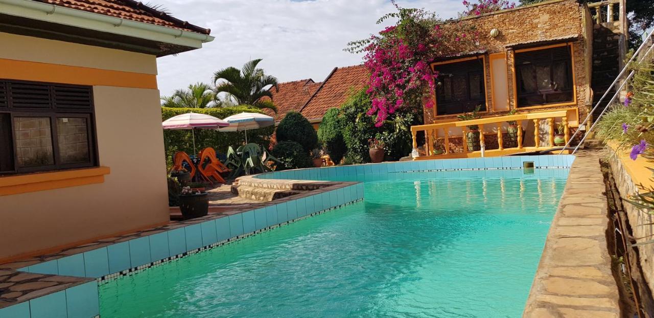 Keelan ace villas Kampala Dış mekan fotoğraf